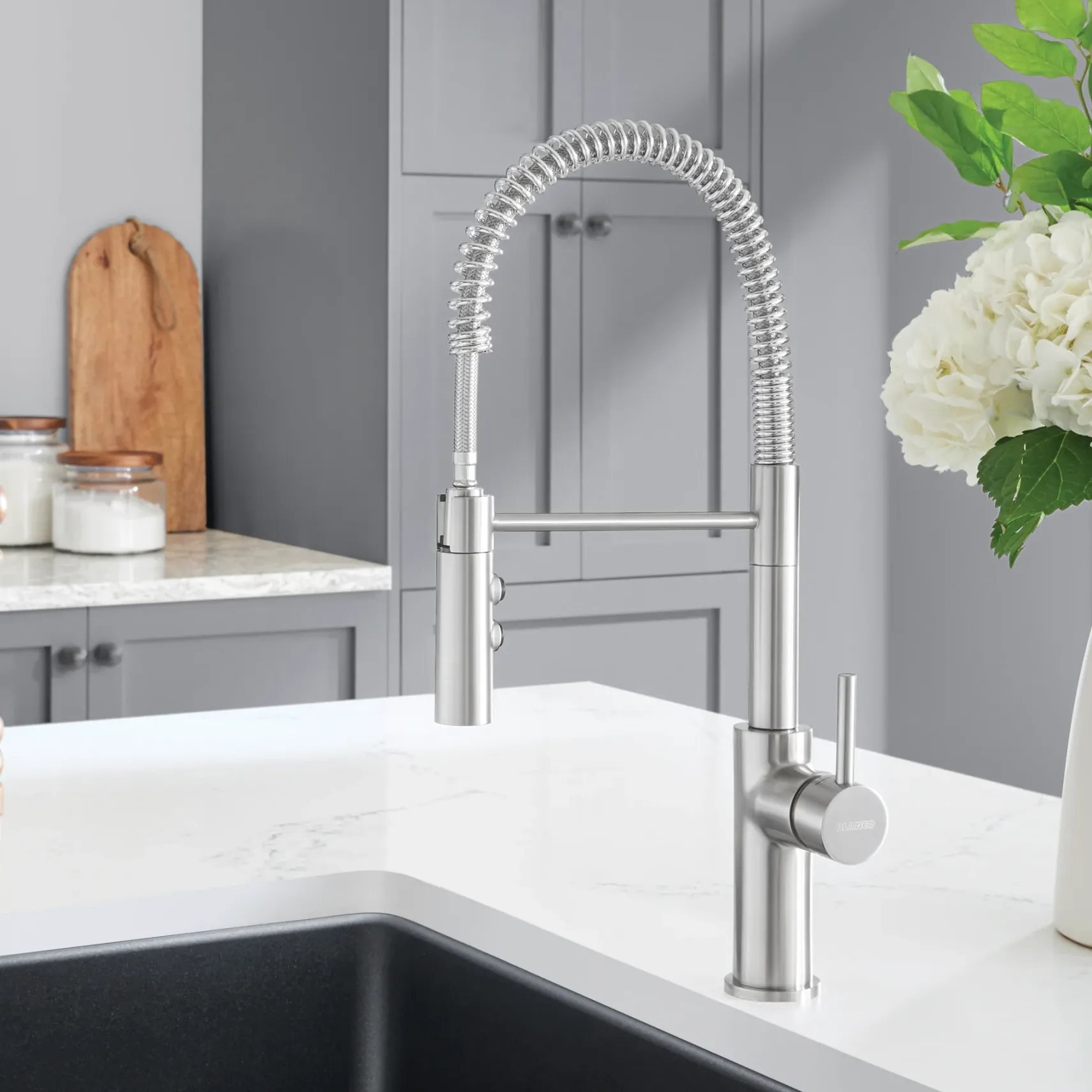 Blanco Catris Semi-Pro Pull-Down Dual-Spray Kitchen Faucet, PVD Steel, 1.5 GPM, Brass, 401918
