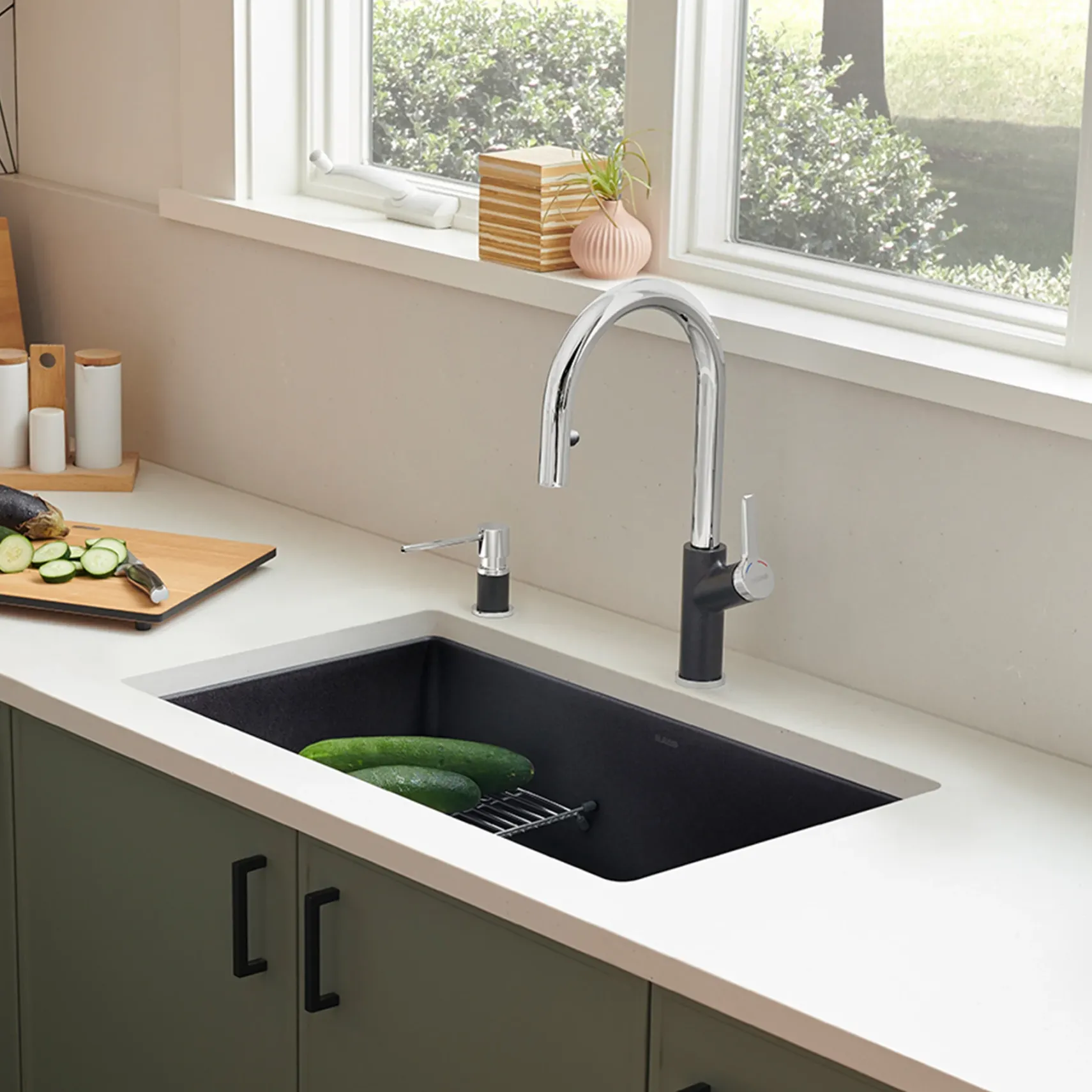 Blanco Urbena 1.5 GPM Brass Kitchen Faucet, Pull-Down, Coal Black/Chrome, 526398