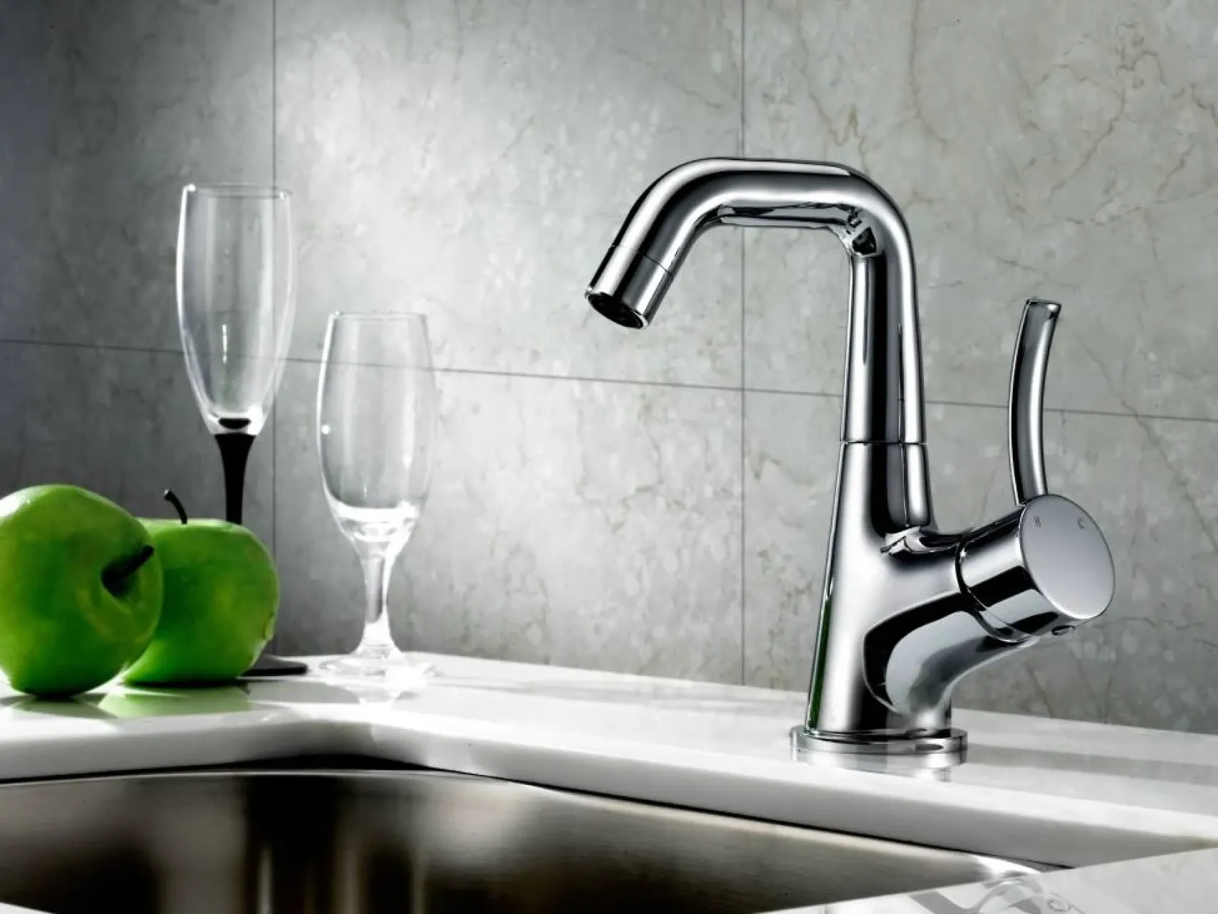Dawn 8" 1.2 GPM Bathroom Faucet, Chrome, AB39 1172C