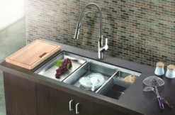 Dawn 30" Stainless Steel Undermount Kitchen Sink, SRU281610