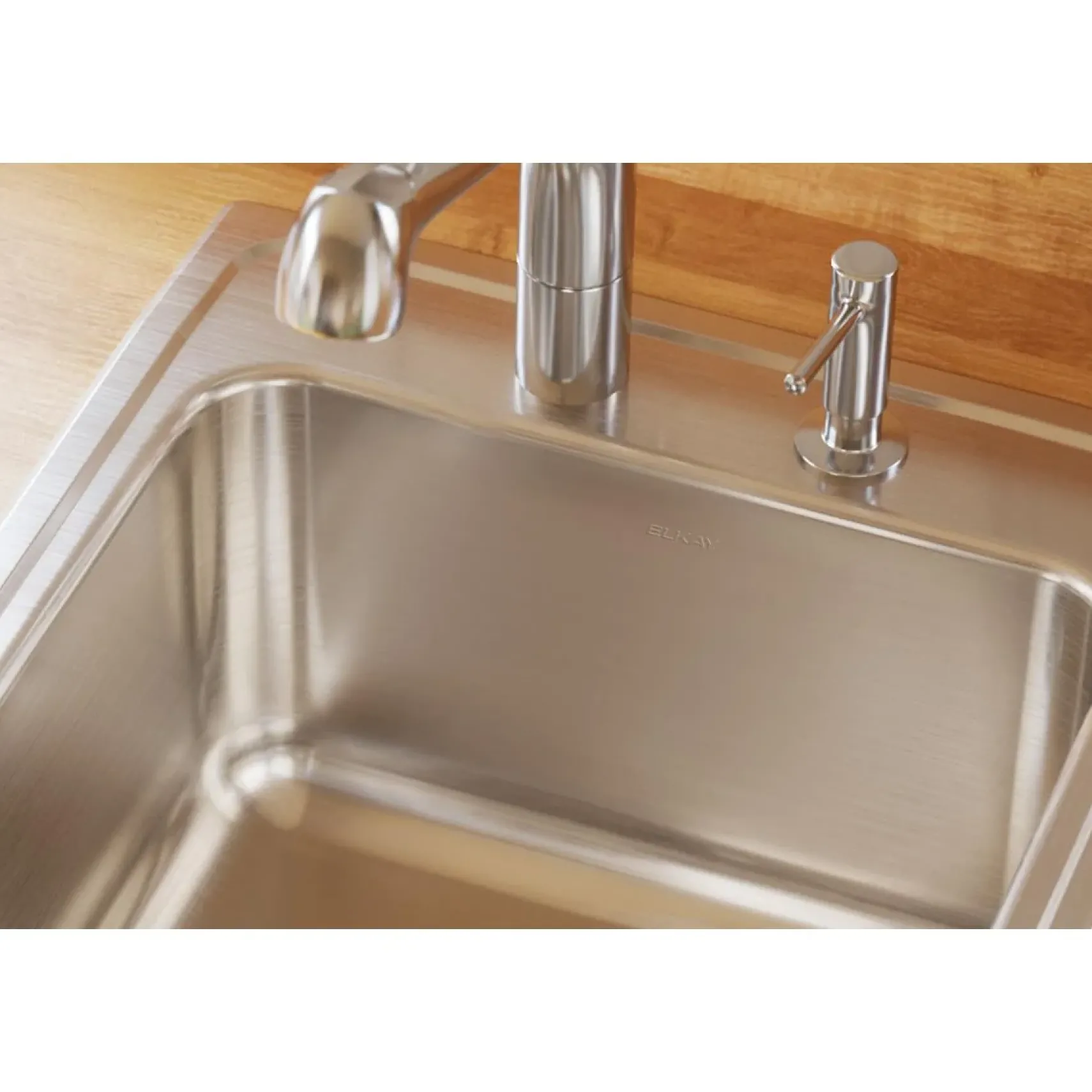 Elkay Lustertone Classic 20" Drop In/Topmount Stainless Steel Laundry/Utility Sink, Lustrous Satin, 1 Faucet Hole, DLR191910PD1