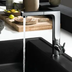 Houzer Ascend Pull Out Kitchen Faucet with CeraDox Technology Polished Chrome, ASCPO-460-PC