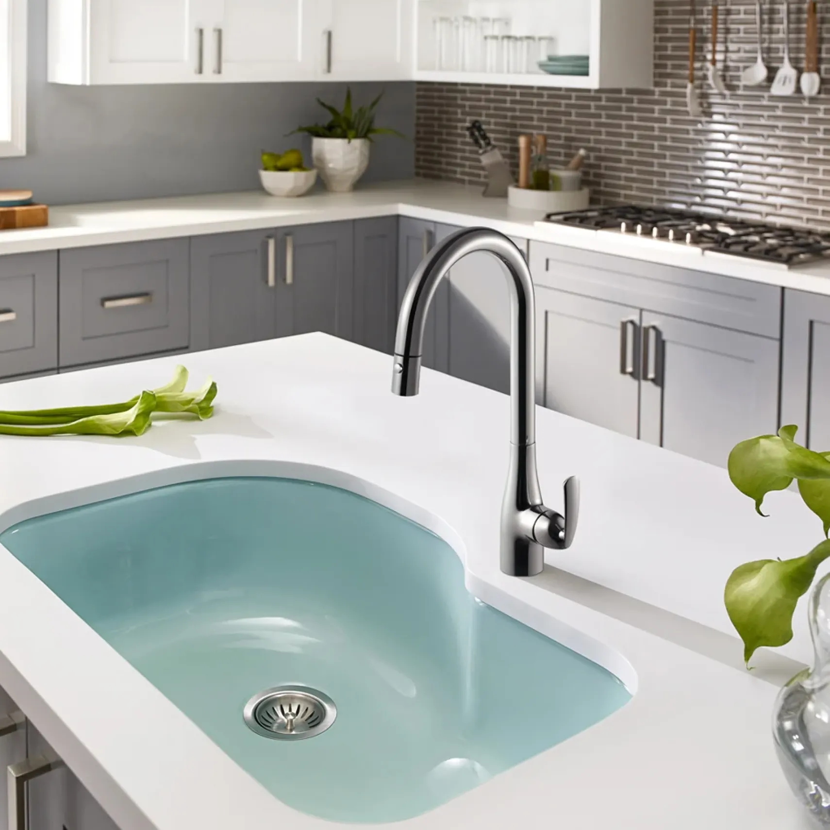 Houzer Cora Pull Down Kitchen Faucet Brushed Nickel, CORPD-569-BN