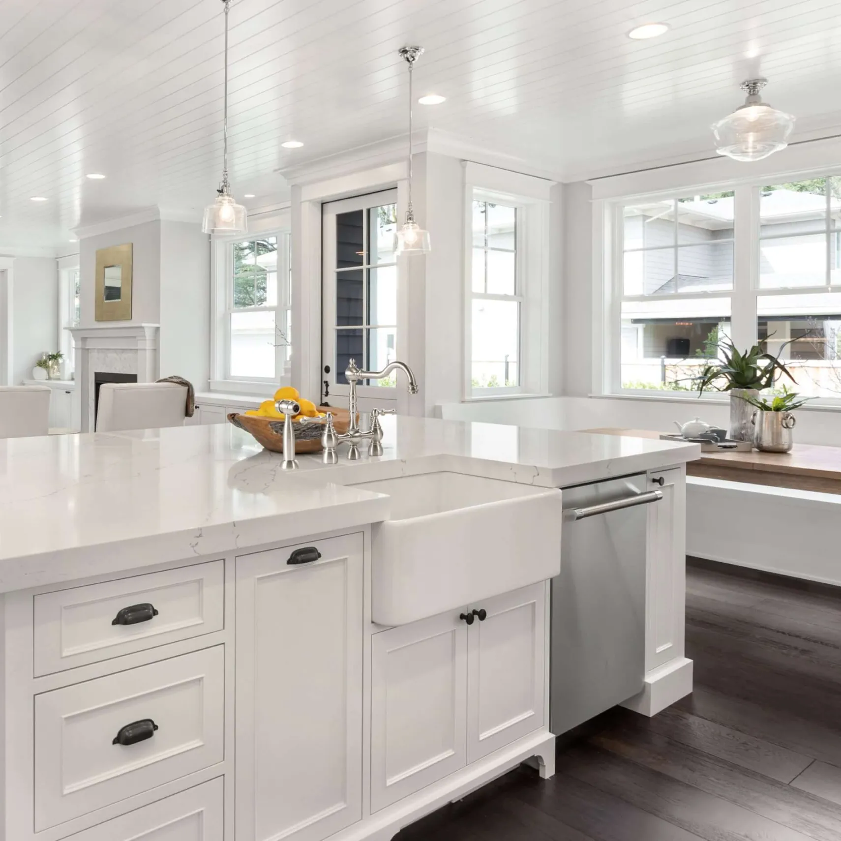 Houzer Platus 30" Fireclay Farmhouse Sink, White, PTS-4118 WH