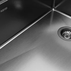 Karran Elite Workstation 33