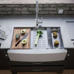 Karran Elite Workstation 33