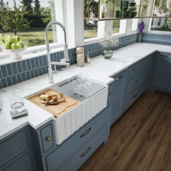Karran Fireclay 30