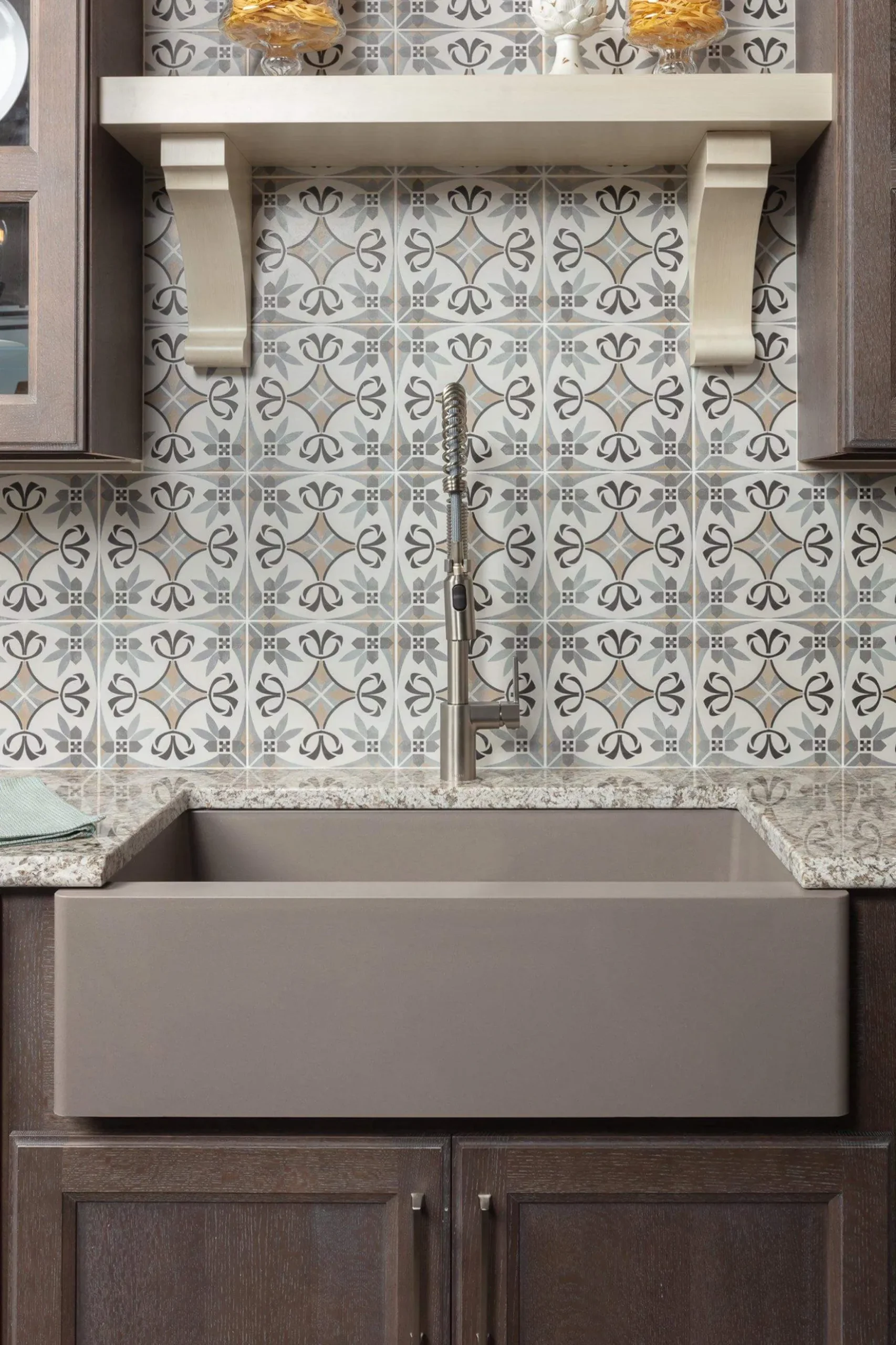 Karran 34" Quartz Composite Farmhouse Sink, Concrete, QA-740-CN