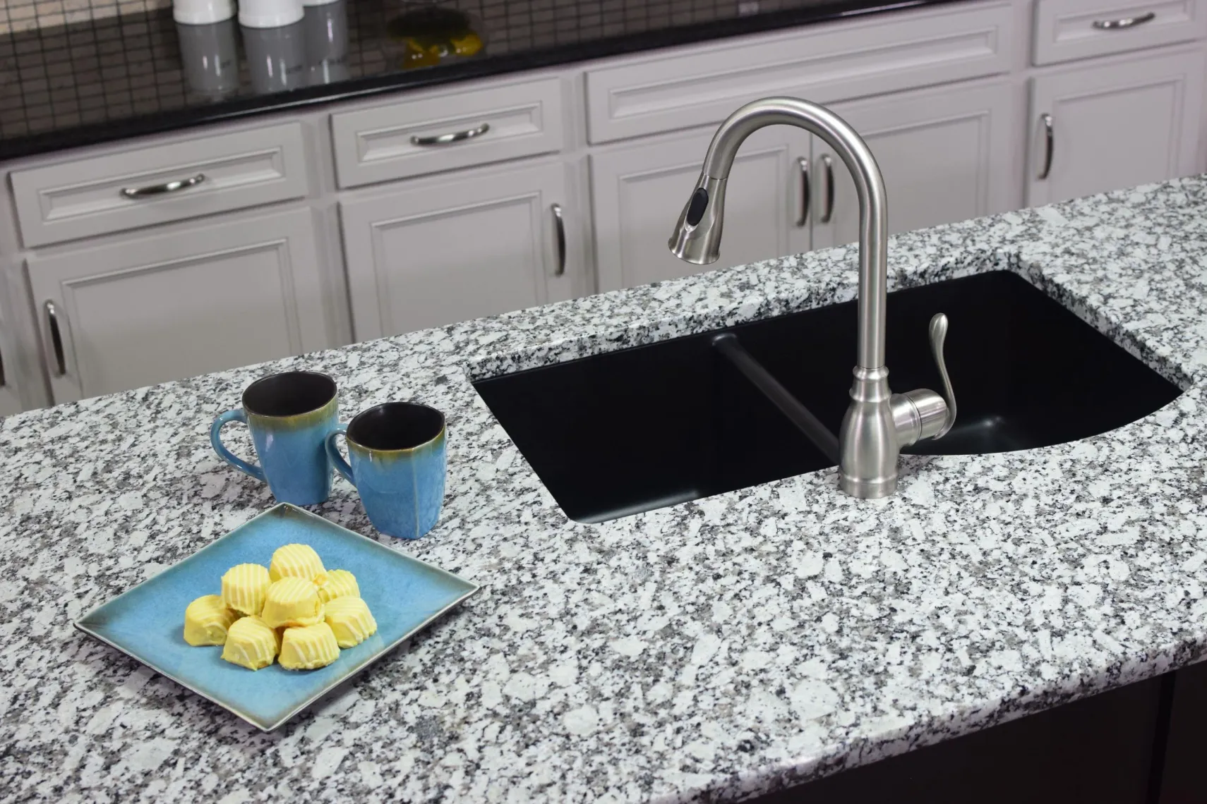 Karran 32" Undermount Quartz Composite Kitchen Sink, 60/40 Double Bowl, Black, QU-610-BL-PK1