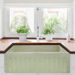 Nantucket Sinks Vineyard 30" Fireclay Farmhouse Sink, Light Green, FCFS3020S-ShabbyGreen
