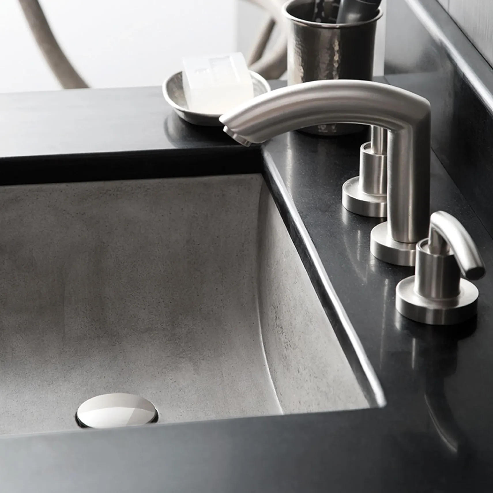 Native Trails Cabrillo 21" Rectangle NativeStone Concrete Bathroom Sink, Ash, NSL2014-A