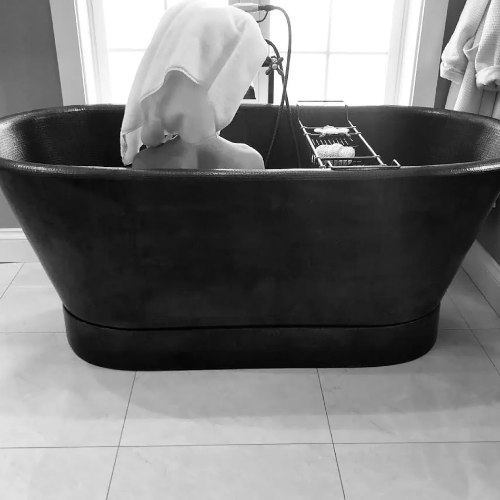 Premier Copper Products 72" Hammered Copper Modern Style Bathtub, BTM72DB