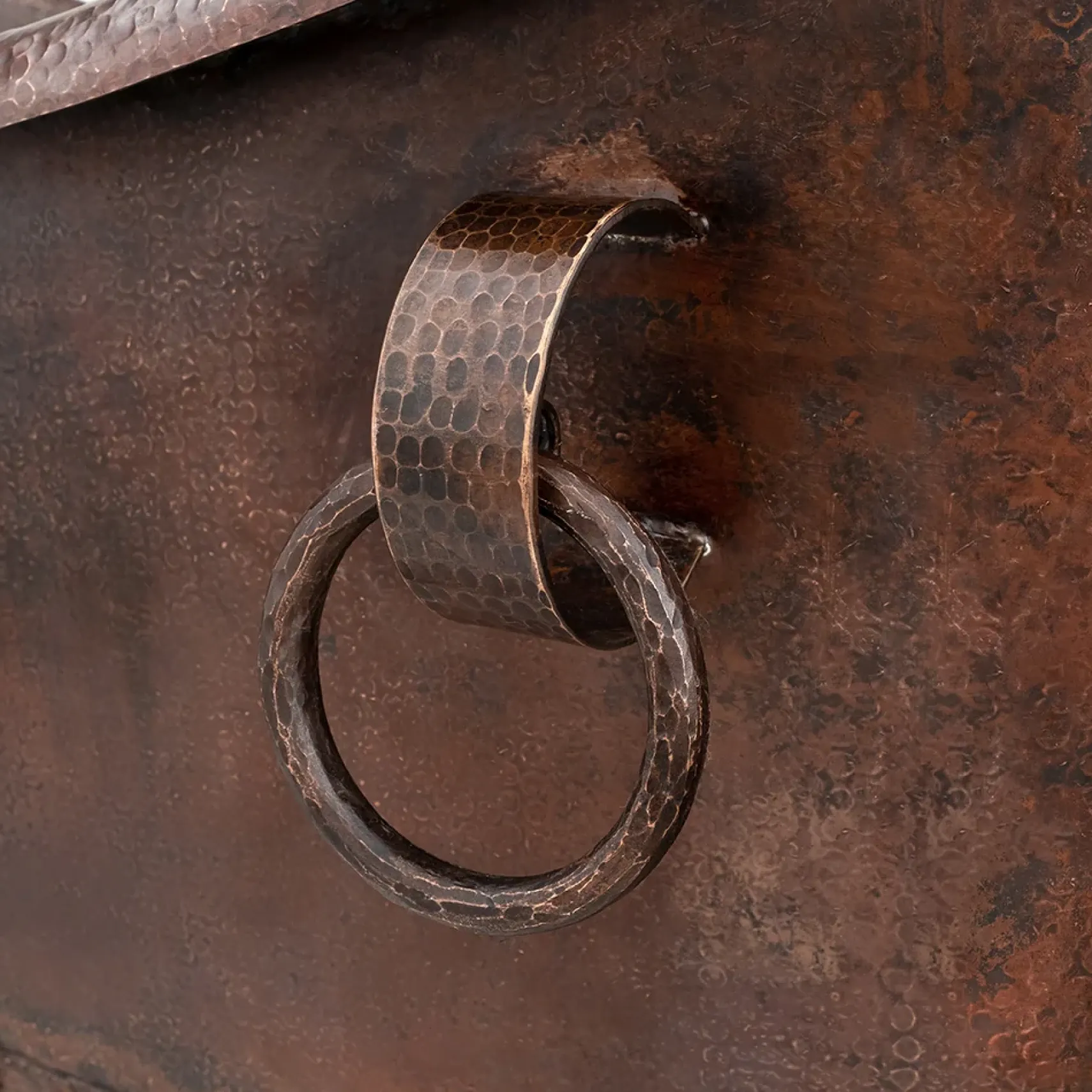 Premier Copper Products 60" Hammered Copper Freestanding Bathtub, Oil Rubbed Bronze, BTDR67DBOF