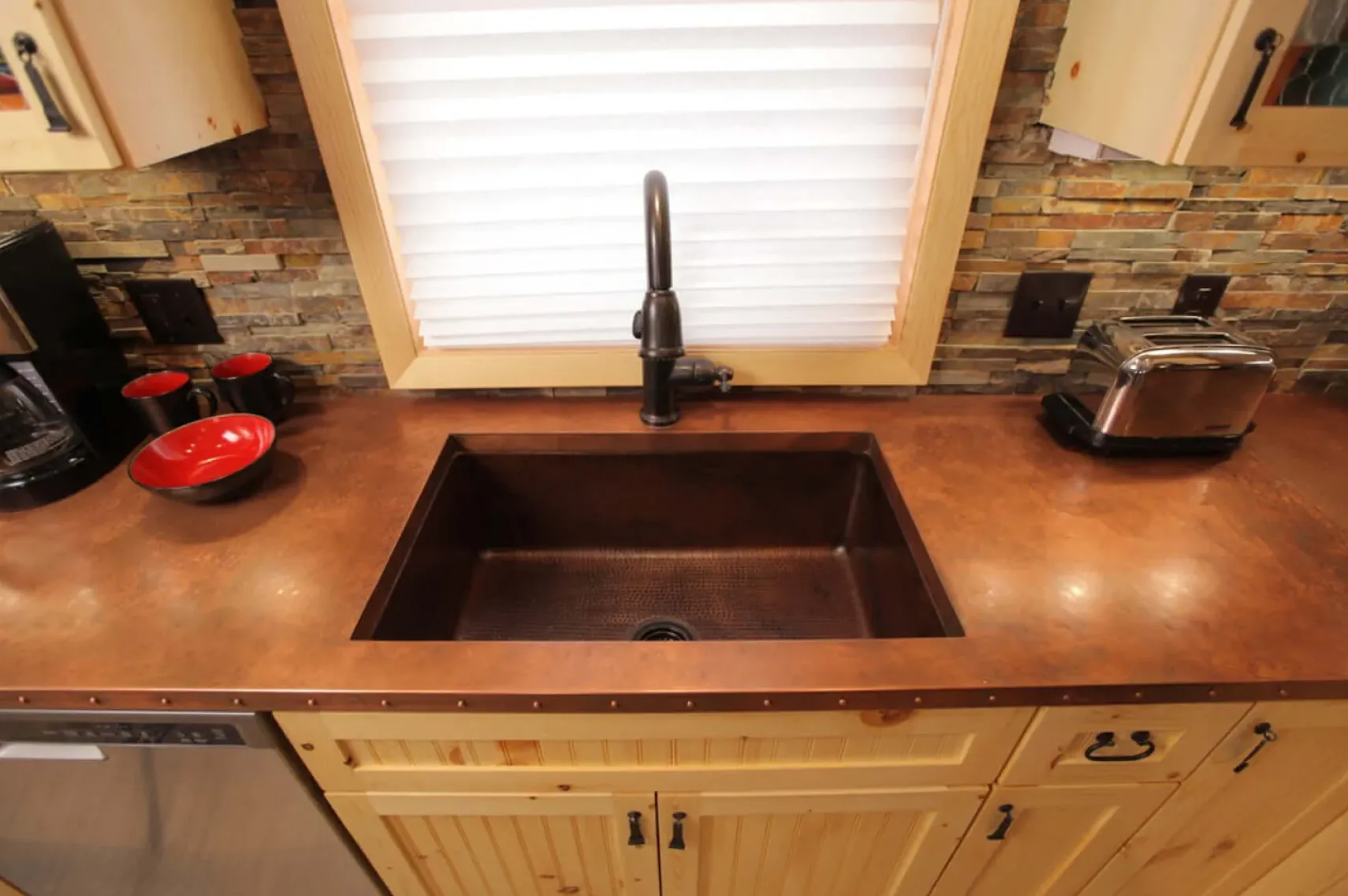 Premier Copper Products 33" Copper Kitchen Sink, Oil Rubbed Bronze, KSDB33199