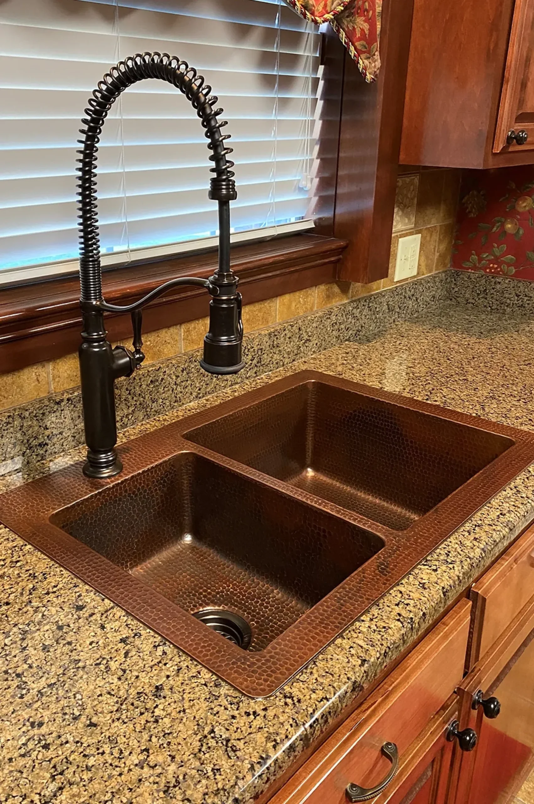 Premier Copper Products 33" Copper Kitchen Sink, 40/60 Double Bowl, Oil Rubbed Bronze, K40DB33229