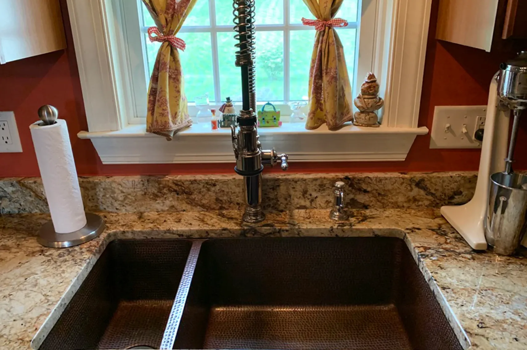 Premier Copper Products 33" Copper Kitchen Sink, 25/75 Double Bowl, Oil Rubbed Bronze, K25DB33199