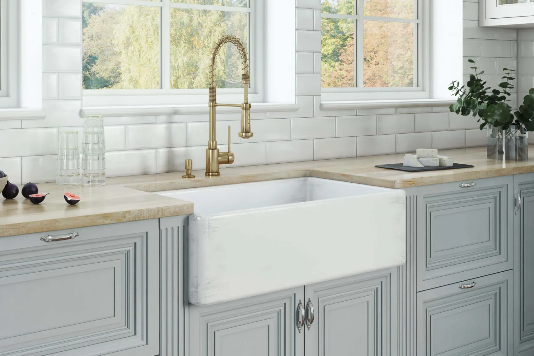 Ruvati Fiamma 33" Reversible Fireclay Apron-front Farmhouse Sink, Distressed White, RVL2300SW
