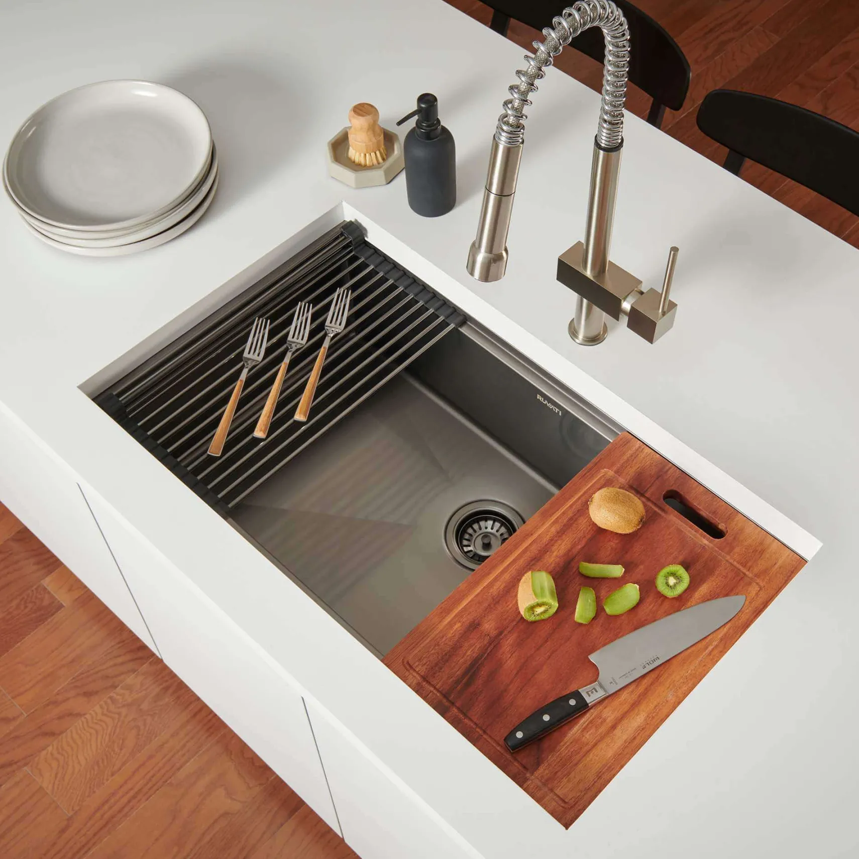 Ruvati Giana 27" Undermount Stainless Steel Workstation Kitchen Sink, Gunmetal Matte Black, 16 Gauge, RVH6527BL