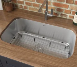 Ruvati Parmi 30" Undermount Stainless Steel Kitchen Sink, 16 Gauge, RVM4250