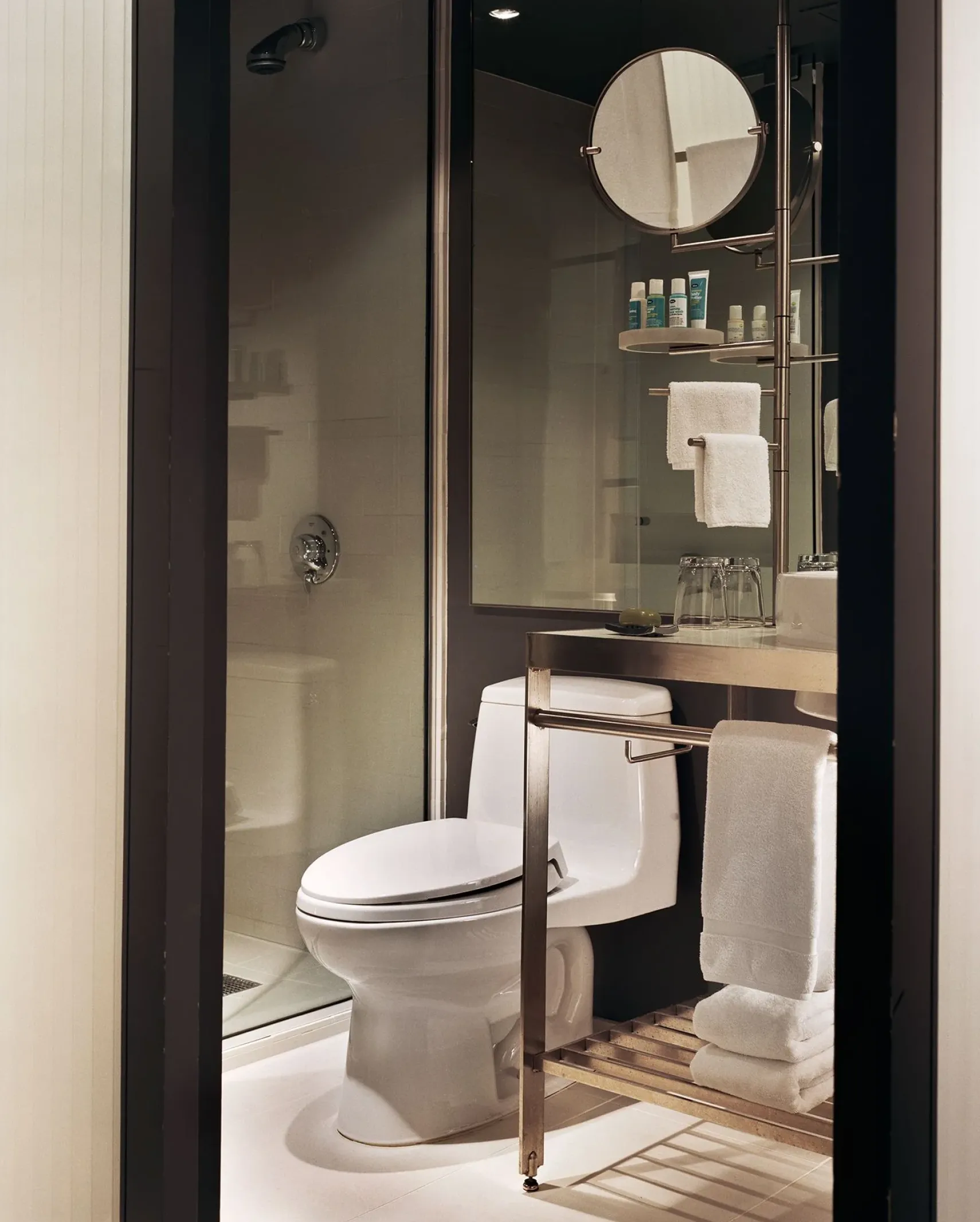 TOTO Ultimate One-Piece Elongated 1.6 GPF Toilet, Bone, Vitreous China, MS854114#03
